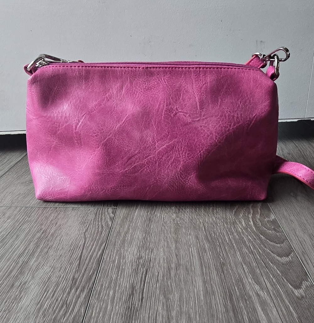 Sydney Love Pink Crossbody Bag Vegan Leather Y2K Barbiecore Minimalist